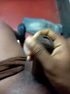 Snapshot of Tanker_95 chatting on January 2025 11:02:02 PM Tanker 95 online show from January 2025 11:02:02 PM