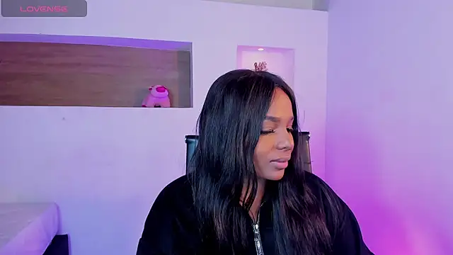 Snapshot of IvyBliss8 chatting on March 2025 11:58:02 AM IvyBliss8 online show from March 2025 11:58:02 AM