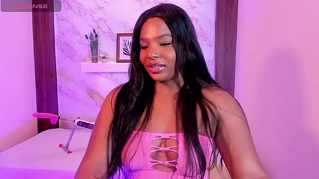 Snapshot of IvyBliss8 chatting on November 2025 08:22:02 PM IvyBliss8 online show from November 2025 08:22:02 PM