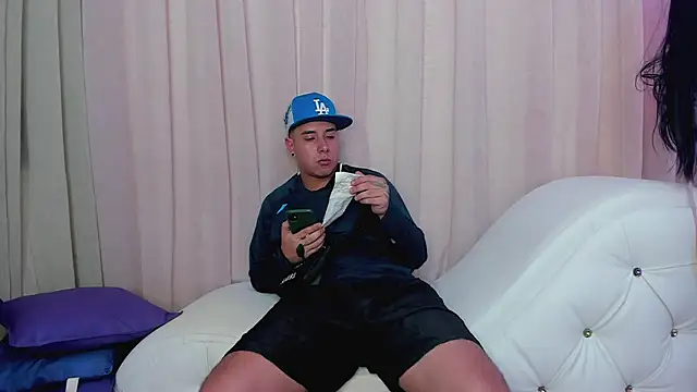 Snapshot of Yourslust_ chatting on May 2026 02:17:02 AM Yourslust online show from May 2026 02:17:02 AM