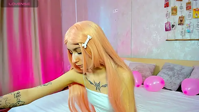 Snapshot of Doris_Scott chatting on February 2025 08:21:01 AM Doris Scott online show from February 2025 08:21:01 AM