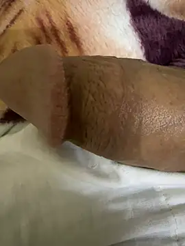 hamed-697 online show from December 2024 09:48:01 PM