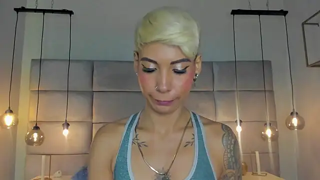 Snapshot of MiaMorgan_ chatting on January 2025 03:12:01 PM MiaMorgan online show from January 2025 03:12:01 PM