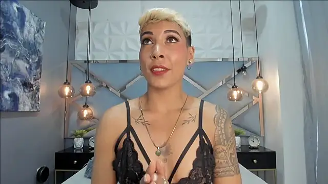 Snapshot of MiaMorgan_ chatting on January 2025 03:07:01 PM MiaMorgan online show from January 2025 03:07:01 PM