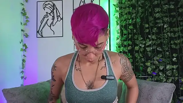 MiaMorgan  online show from February 2026 01:05:02 PM