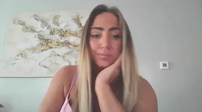 sunshinekisses online show from March 2025 08:59:01 PM