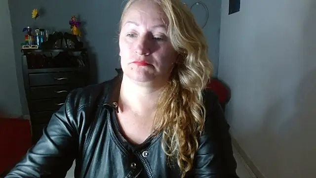 emperabigbootybigass online show from January 2025 01:21:02 PM
