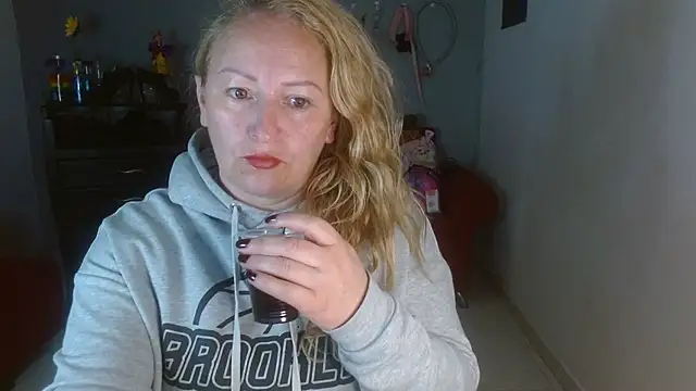 emperabigbootybigass online show from January 2025 12:20:02 PM