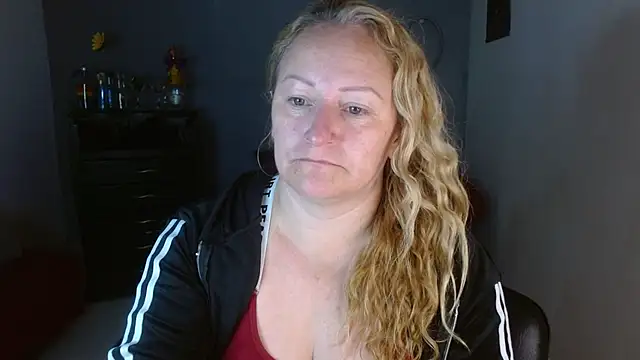 emperabigbootybigass online show from January 2025 12:16:01 PM