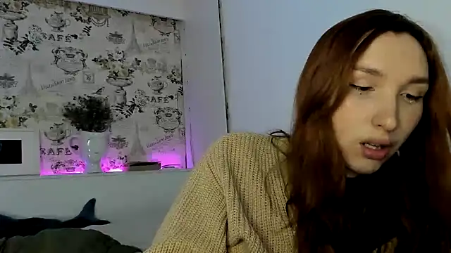 LisaIcon online show from February 2025 06:12:01 AM