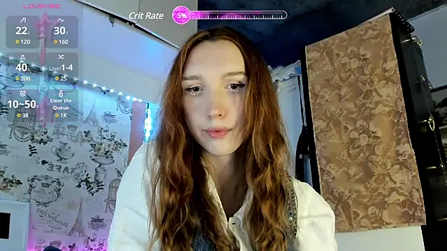 LisaIcon online show from March 2025 10:51:01 PM