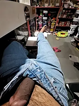 dickerdaddy25 online show from March 2025 03:31:02 PM