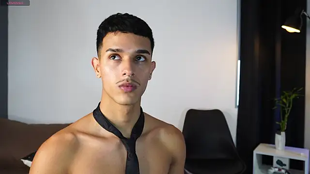 Busterspinter online show from March 2026 10:32:01 PM