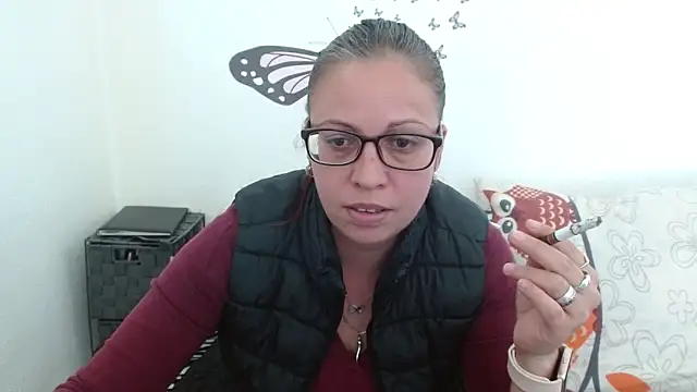 LadyHellene online show from April 2026 12:35:02 PM