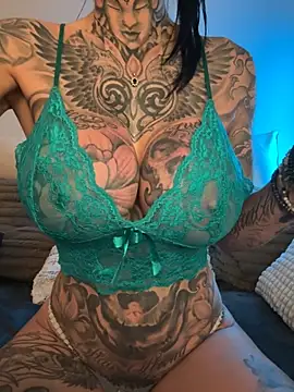 Snapshot of MeganWitch chatting on June 2026 08:58:01 PM MeganWitch online show from June 2026 08:58:01 PM