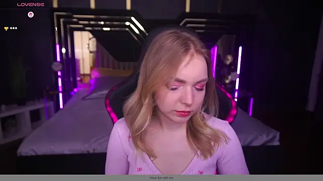 EmilySunshineS online show from March 2025 02:18:02 AM