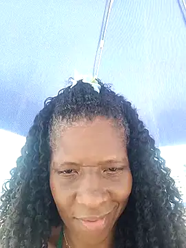 Snapshot of Luhma_hot chatting on April 2026 03:21:01 PM Luhma hot online show from April 2026 03:21:01 PM