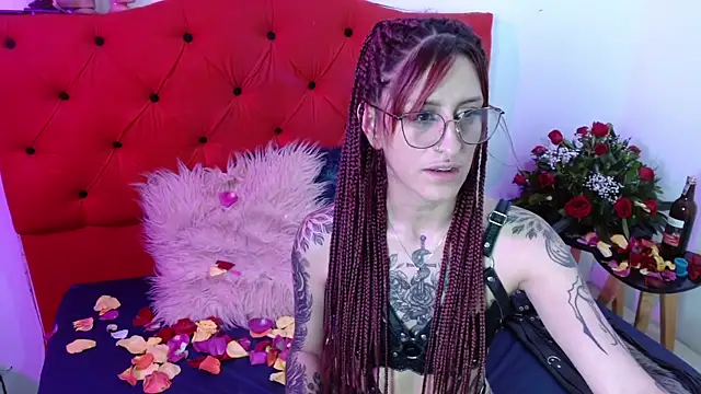 Snapshot of Sofi_F_w chatting on February 2025 10:00:02 PM Sofi F w online show from February 2025 10:00:02 PM