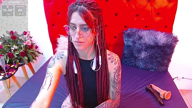 Snapshot of Sofi_F_w chatting on February 2025 01:32:01 AM Sofi F w online show from February 2025 01:32:01 AM