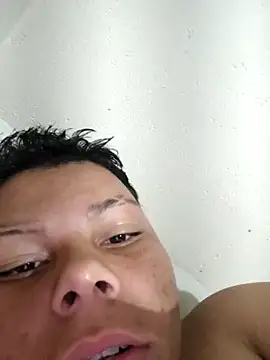 Snapshot of putoso031 chatting on October 2025 12:19:01 AM putoso031 online show from October 2025 12:19:01 AM