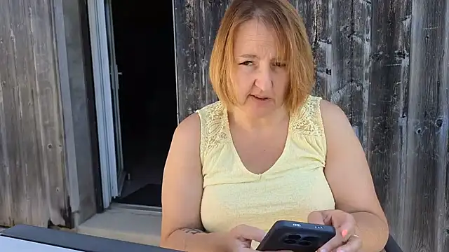 Snapshot of Sandcoq chatting on June 2026 08:38:01 AM Sandcoq online show from June 2026 08:38:01 AM
