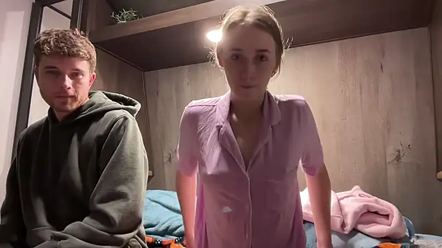 Maxinebabyyy online show from December 2024 05:29:02 AM