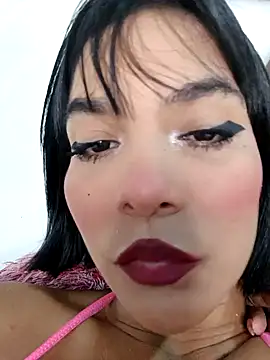 Snapshot of misskitty19-01 chatting on January 2025 11:38:02 AM misskitty19-01 online show from January 2025 11:38:02 AM