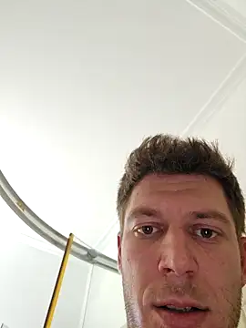 Alexxxmaster1312 online show from December 2025 02:45:02 PM