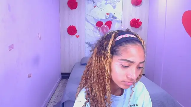 Charlotte Love10 online show from February 2025 10:37:02 AM