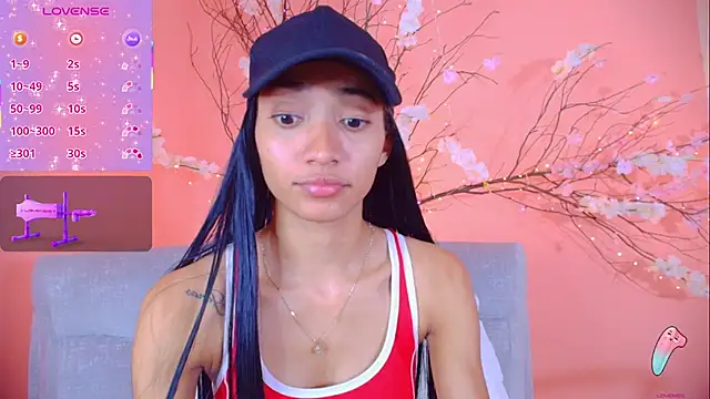 Charlotte Love10 online show from November 2025 08:55:01 PM