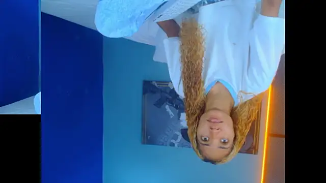 Charlotte Love10 online show from November 2025 11:43:02 AM