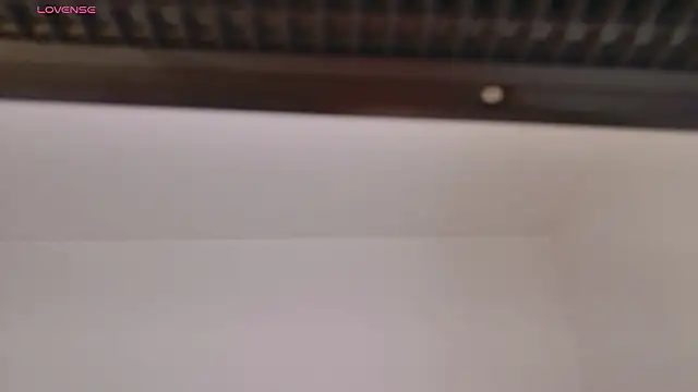 Sarajonnes online show from January 2026 12:43:02 PM