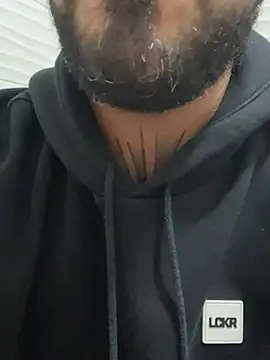 Dikkiduohottt online show from February 2026 08:34:02 PM