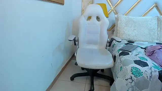 MalorySweet online show from September 2025 12:48:01 PM