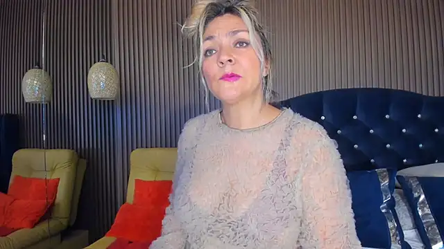 Snapshot of MalorySweet chatting on June 2026 11:49:02 AM MalorySweet online show from June 2026 11:49:02 AM