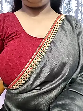 Cute payal0 online show from April 2026 04:46:02 PM