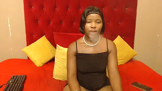 Snapshot of sexyboitypetite23 chatting on January 2025 03:50:01 PM sexyboitypetite23 online show from January 2025 03:50:01 PM