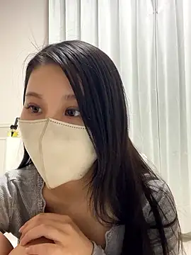 yuki room online show from December 2024 12:41:02 PM