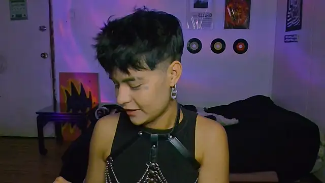 alex one888 online show from October 2025 12:09:02 AM