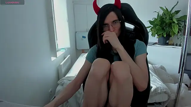 CeriseLapine online show from March 2025 07:48:01 AM