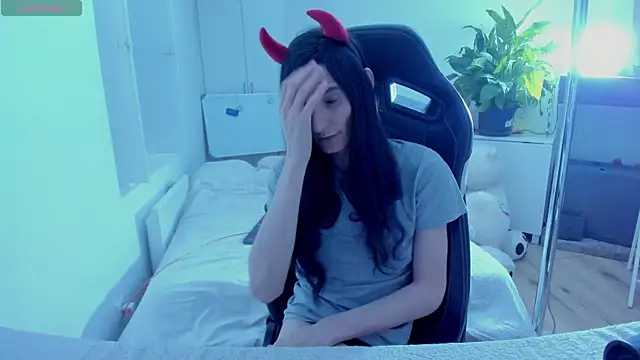 CeriseLapine online show from March 2025 01:10:02 AM