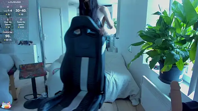 CeriseLapine online show from March 2025 08:51:01 AM