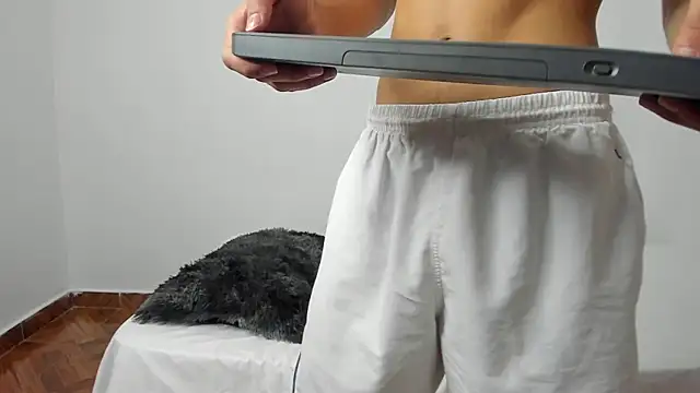 evanscollins online show from December 2024 08:04:01 AM