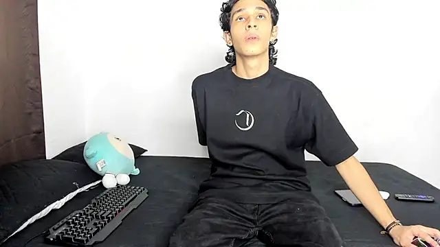 evanscollins online show from January 2026 12:25:01 AM