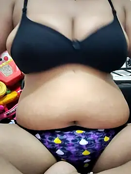 Snapshot of Ayesha300 chatting on November 2025 05:34:01 PM Ayesha300 online show from November 2025 05:34:01 PM