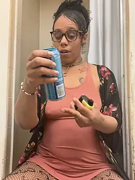 Snapshot of Princess_Desirae chatting on May 2026 08:00:01 AM Princess Desirae online show from May 2026 08:00:01 AM