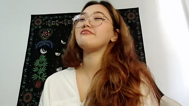 Jennatyan online show from September 2025 06:02:01 AM