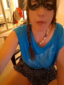 Hexe12346 online show from May 2026 06:03:02 PM