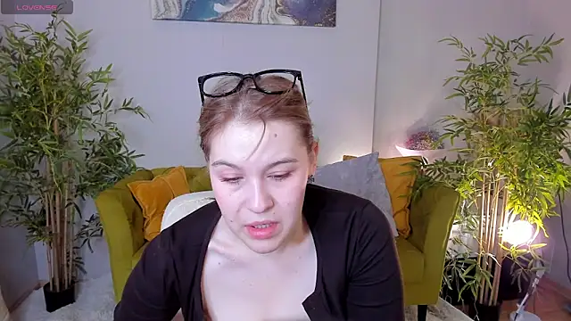 Colleen Blake online show from February 2026 05:18:02 PM