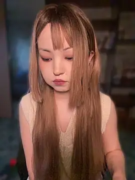 lalallalalaa- online show from April 2026 01:13:02 PM